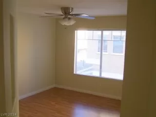 Photo #4: 2588081 Listing 