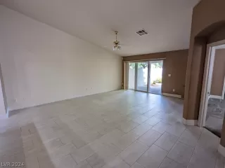 Photo #4: 2588091 Listing 