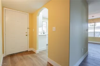 Photo #5: 2588131 Listing 