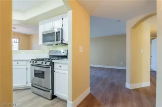 Photo #6: 2588131 Listing 