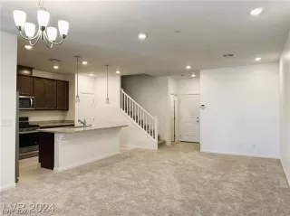 Photo #4: 2588139 Listing 