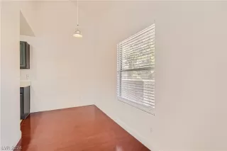 Photo #2: 2588164 Listing 