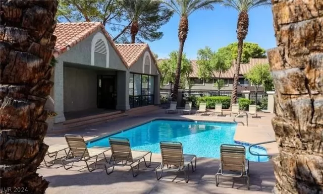 MLS: 2588188 Condo For Sale