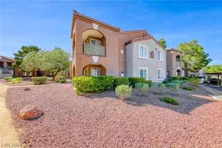 Photo #2: 2588200 Listing