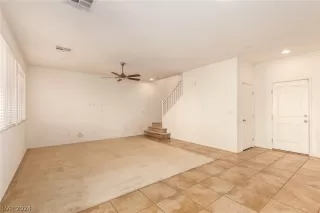 Photo #1: 2588220 Listing 