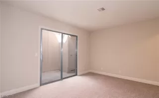 Photo #2: 2588244 Listing 