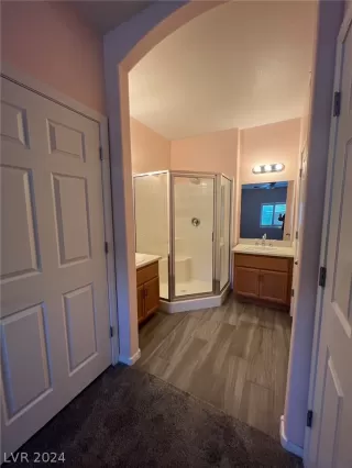 Photo #5: 2588248 Listing 