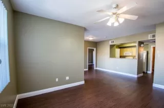 Photo #6: 2588274 Listing