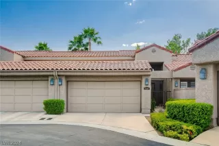 Photo #1: 2588326 Listing