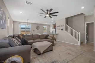 Photo #2: 2588435 Listing 