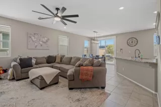 Photo #3: 2588435 Listing 