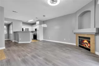 Photo #6: 2588484 Listing