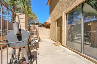 Photo #4: 2588500 Listing