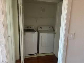 Photo #5: 2588539 Listing 