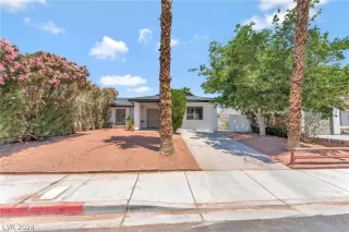 Photo #1: 2588568 Listing 