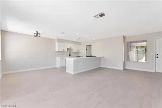 Photo #6: 2588568 Listing 