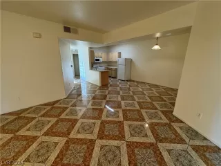 Photo #5: 2588574 Listing 