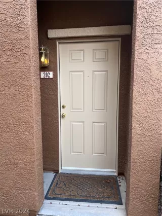 Photo #3: 2588577 Listing 