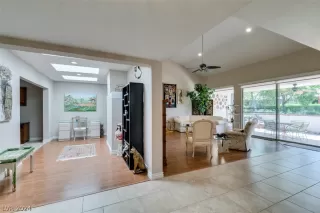 Photo #3: 2588605 Listing 