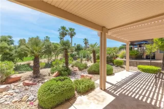 Photo #2: 2588617 Listing