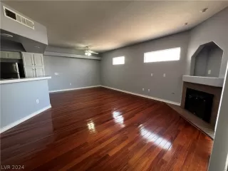 Photo #4: 2588658 Listing 