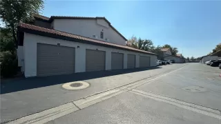 Photo #4: 2588672 Listing