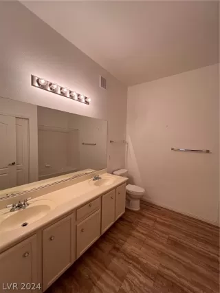 Photo #5: 2588680 Listing 