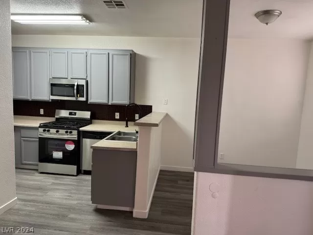 MLS: 2588717 Condo For Sale