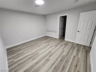 Photo #3: 2588790 Listing 