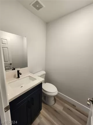 Photo #6: 2588790 Listing 