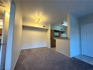 Photo #6: 2588811 Listing 
