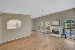 Photo #1: 2588823 Listing 