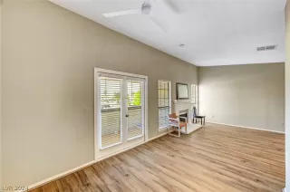 Photo #6: 2588823 Listing 