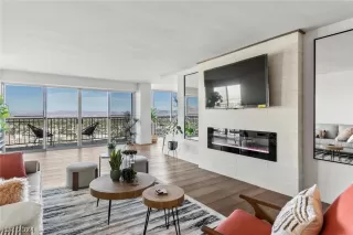 Photo #1: 2588855 Listing 