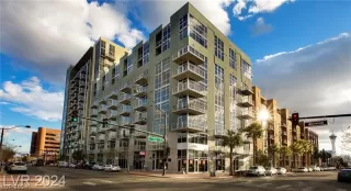 Photo #1: 2588866 Listing 