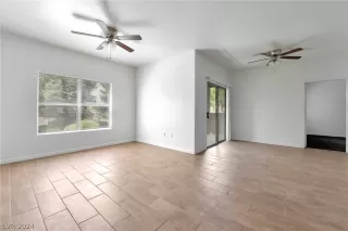 Photo #2: 2588880 Listing 