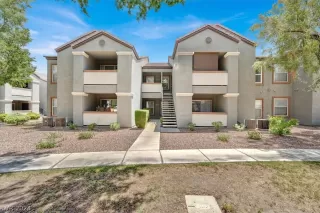 Photo #1: 2588896 Listing