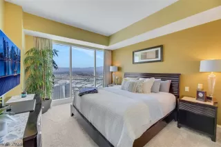 Photo #3: 2588925 Listing