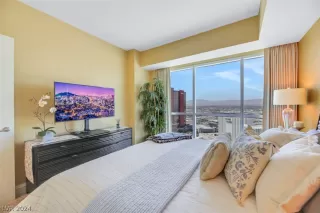 Photo #4: 2588925 Listing