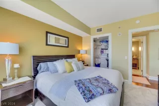 Photo #6: 2588925 Listing