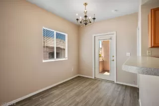 Photo #5: 2588926 Listing 