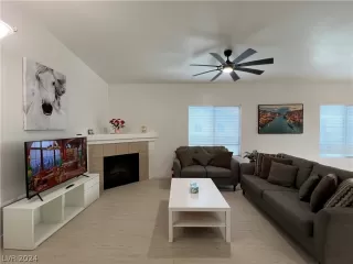 Photo #1: 2588927 Listing