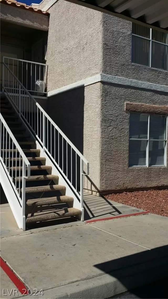 MLS: 2589004 Condo For Sale