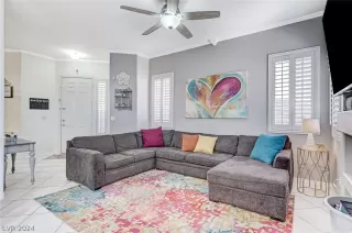 Photo #3: 2589044 Listing 