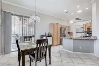 Photo #6: 2589044 Listing 