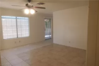 Photo #4: 2589072 Listing 