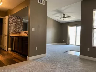 Photo #5: 2589084 Listing 