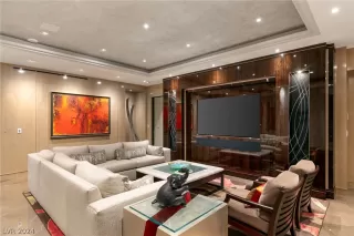 Photo #6: 2589105 Listing 