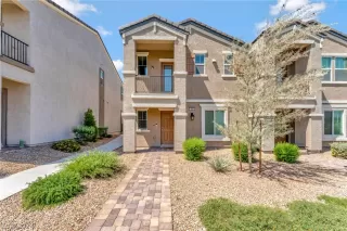 Photo #1: 2589120 Listing 