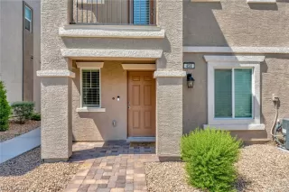 Photo #3: 2589120 Listing 